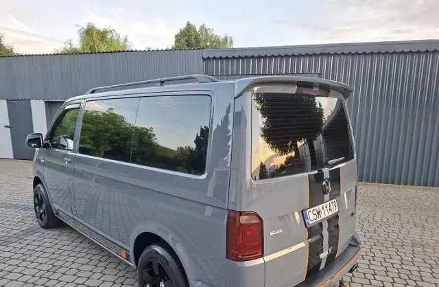 VOLKSWAGEN TRANSPORTER 