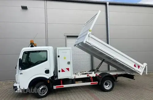 NISSAN Cabstar 