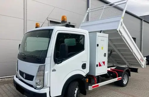 NISSAN Cabstar 