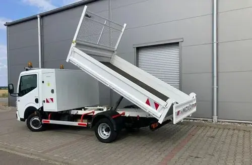 NISSAN Cabstar 