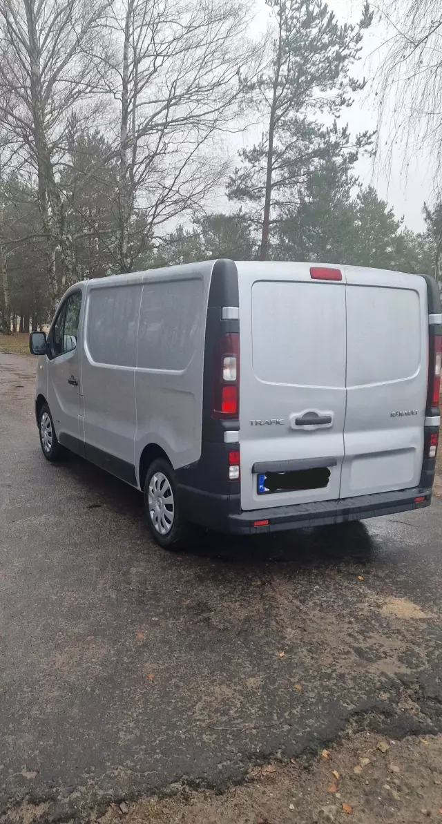 RENAULT Trafic 