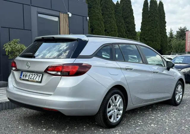 OPEL Astra 1.2 T Edition S&S