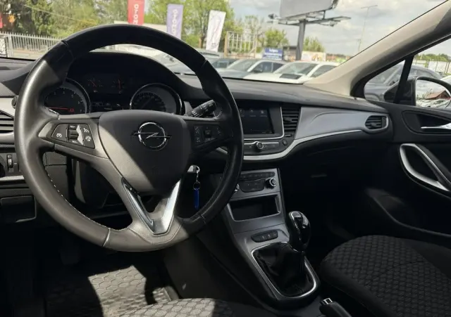 OPEL Astra 1.2 T Edition S&S
