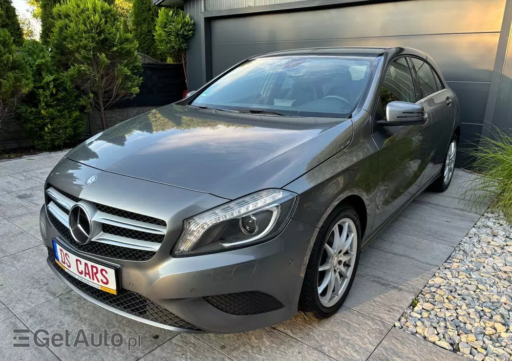 MERCEDES-BENZ Klasa A 180 (BlueEFFICIENCY) Urban