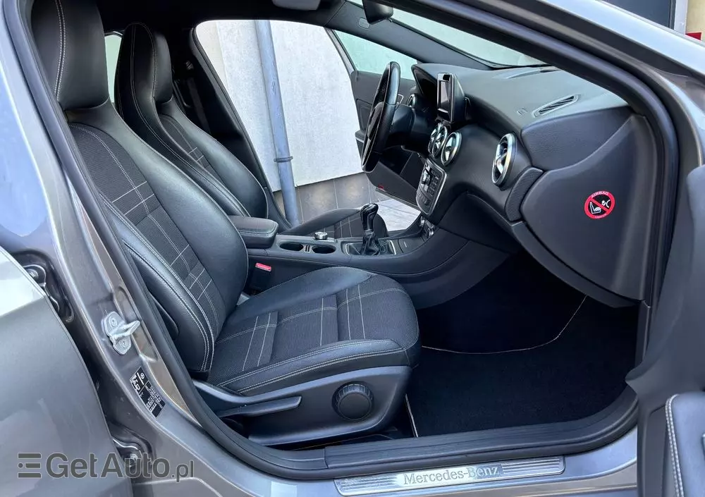 MERCEDES-BENZ Klasa A 180 (BlueEFFICIENCY) Urban