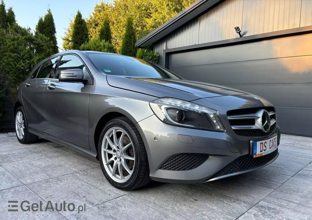 MERCEDES-BENZ Klasa A 180 (BlueEFFICIENCY) Urban