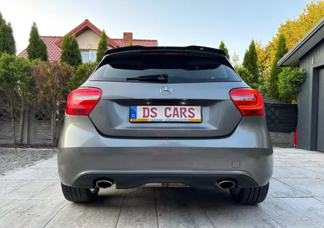 MERCEDES-BENZ Klasa A 180 (BlueEFFICIENCY) Urban