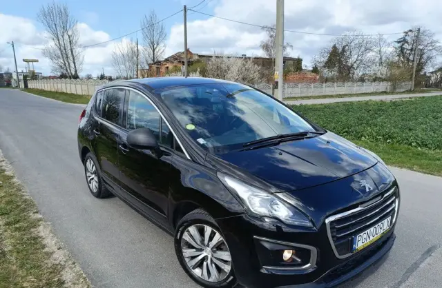 PEUGEOT 3008 
