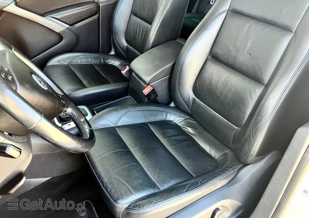 VOLKSWAGEN Tiguan 2.0 TSI 4Mot Sport DSG