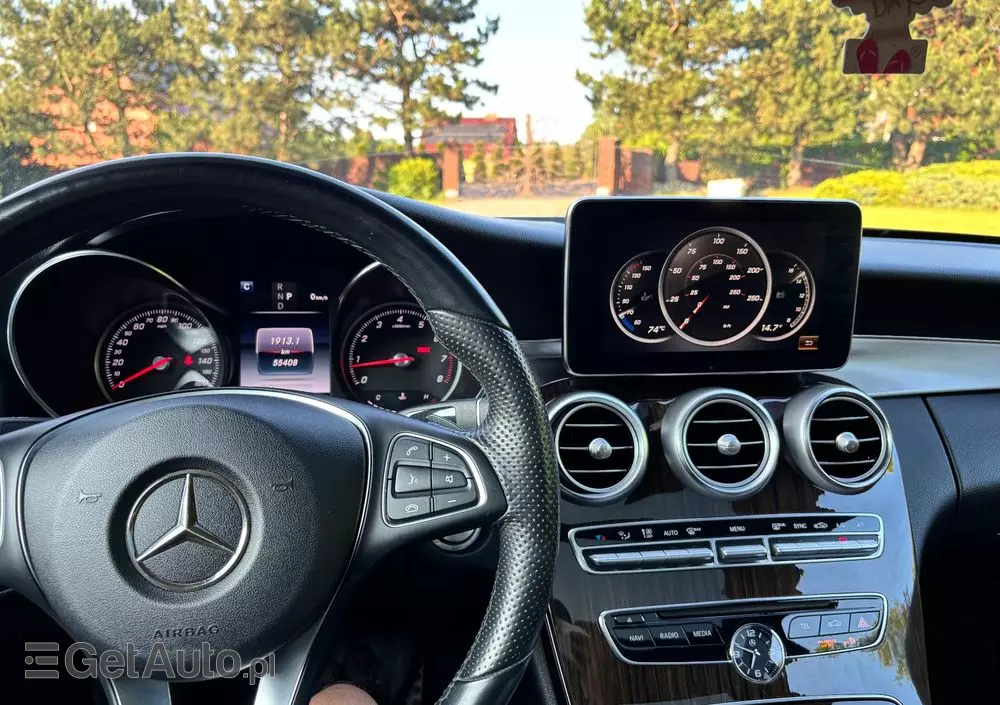 MERCEDES-BENZ Klasa C 300 Coupe 9G-TRONIC AMG Line