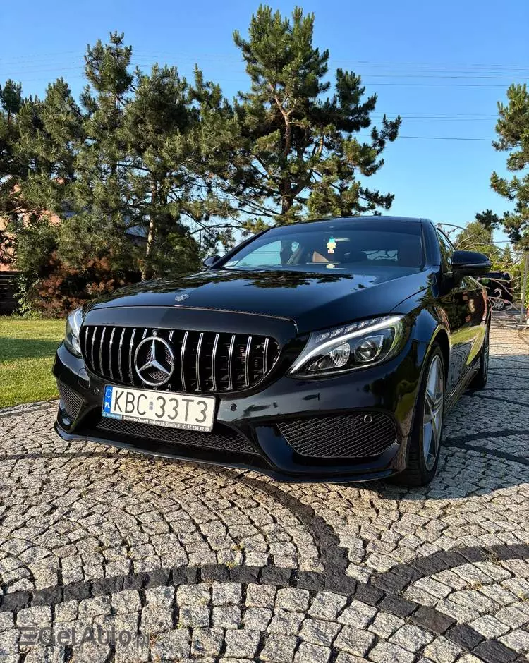 MERCEDES-BENZ Klasa C 300 Coupe 9G-TRONIC AMG Line
