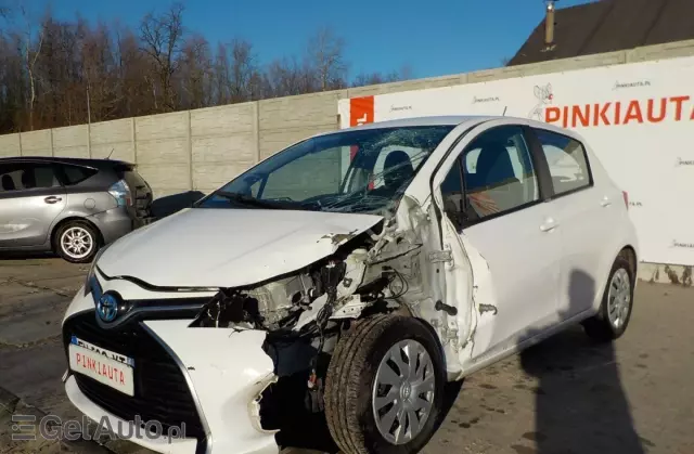 TOYOTA Yaris 