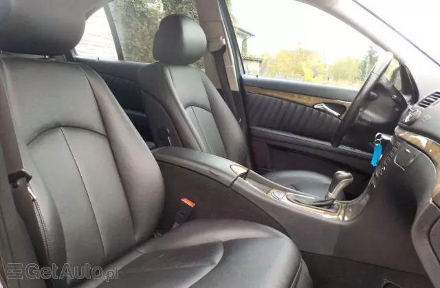 MERCEDES-BENZ Klasa E 