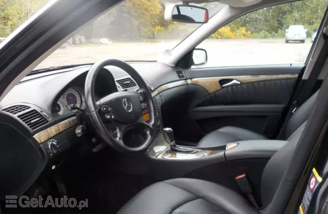 MERCEDES-BENZ Klasa E 