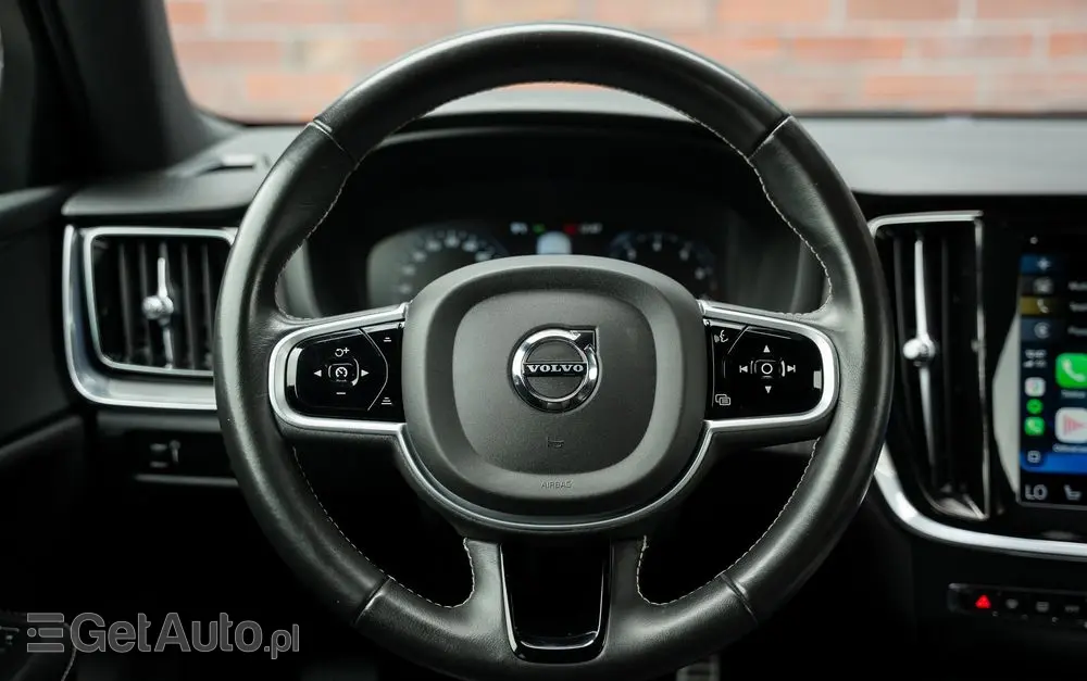 VOLVO V60 B4 B Geartronic RDesign