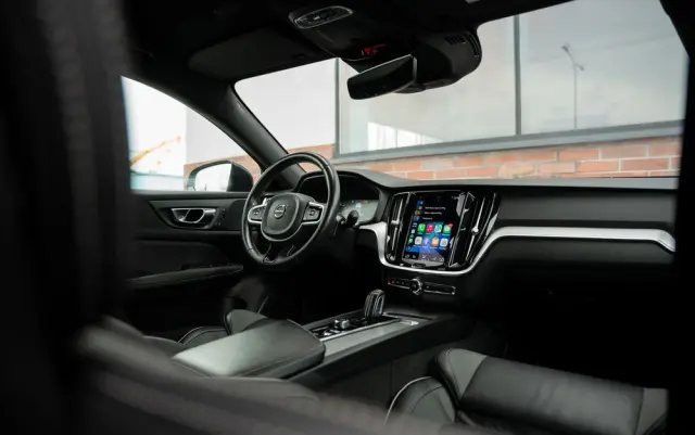 VOLVO V60 B4 B Geartronic RDesign