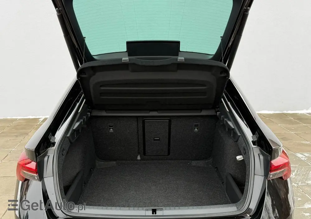 SKODA Octavia 1.5 TSI e-TEC DSG Selection