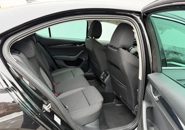 SKODA Octavia 1.5 TSI e-TEC DSG Selection