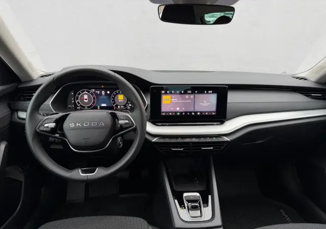 SKODA Octavia 1.5 TSI e-TEC DSG Selection