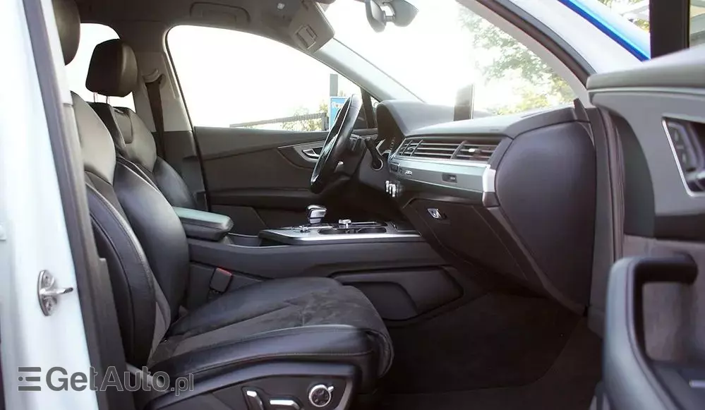 AUDI Q7 3.0 TDI ultra Quattro Tiptronic