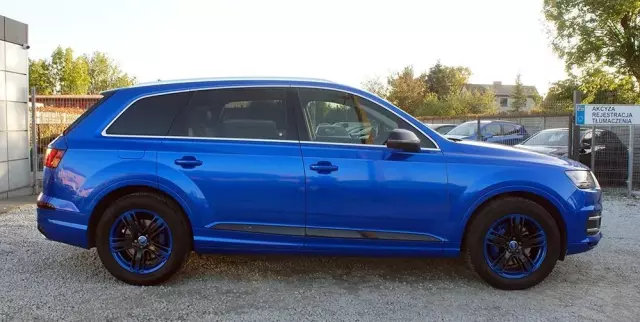 AUDI Q7 3.0 TDI ultra Quattro Tiptronic