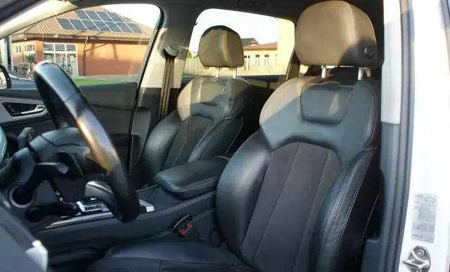 AUDI Q7 3.0 TDI ultra Quattro Tiptronic