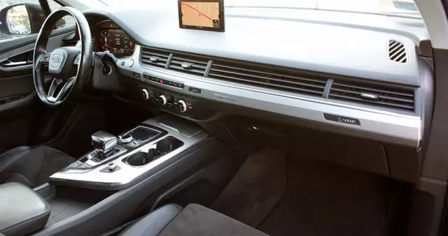 AUDI Q7 3.0 TDI ultra Quattro Tiptronic