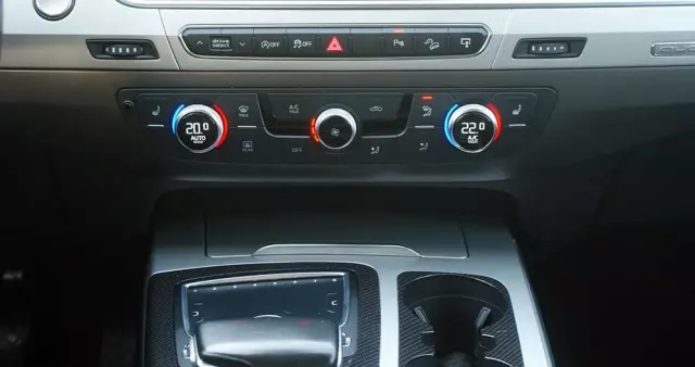 AUDI Q7 3.0 TDI ultra Quattro Tiptronic