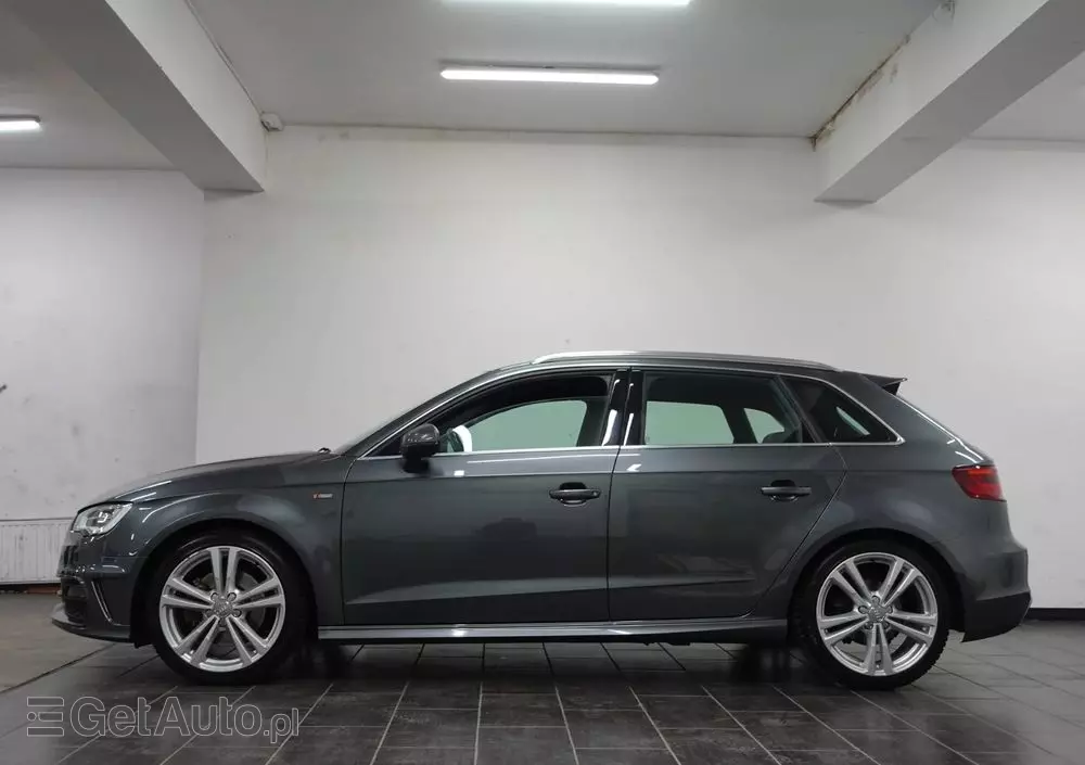 AUDI A3 1.8 TFSI Sportback S line Sportpaket