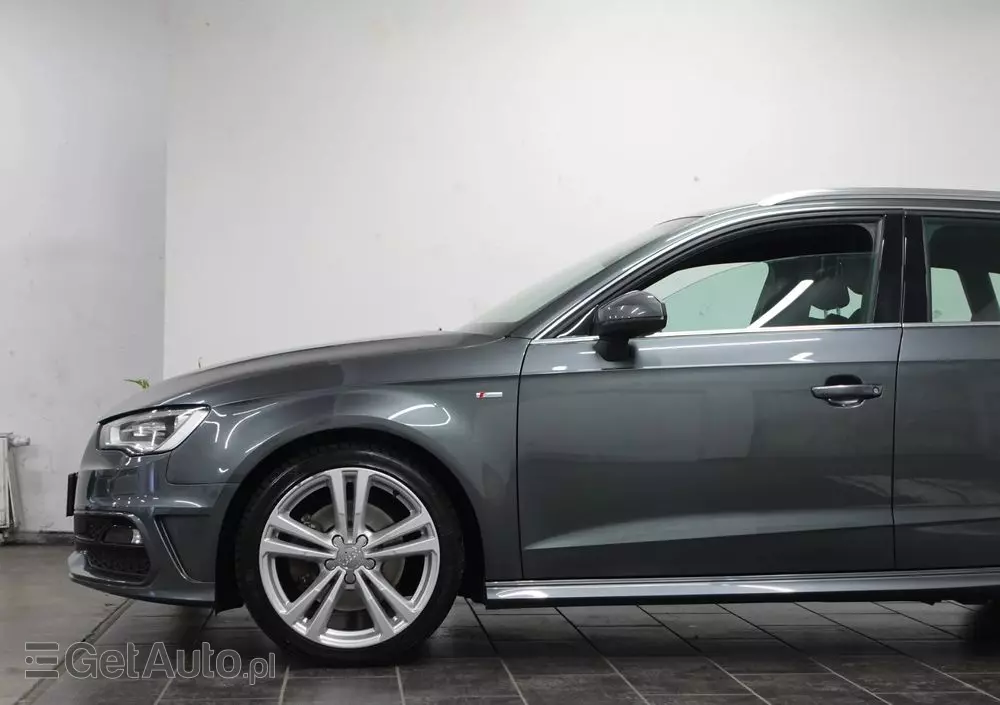 AUDI A3 1.8 TFSI Sportback S line Sportpaket