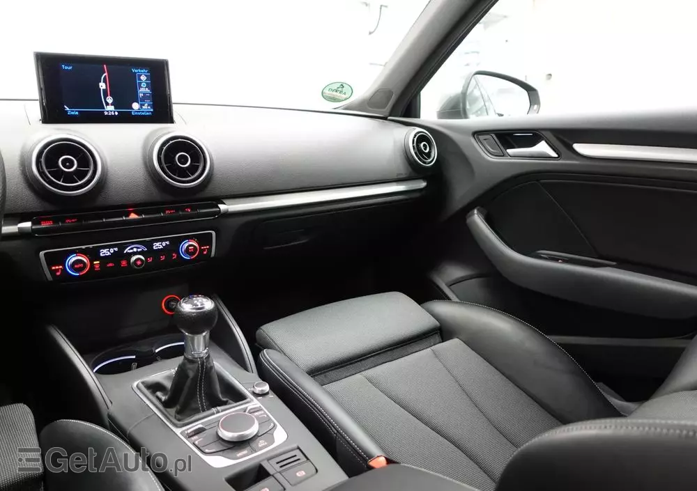 AUDI A3 1.8 TFSI Sportback S line Sportpaket