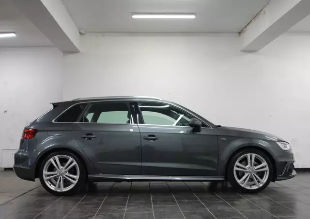 AUDI A3 1.8 TFSI Sportback S line Sportpaket