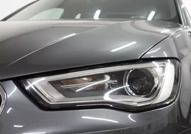 AUDI A3 1.8 TFSI Sportback S line Sportpaket