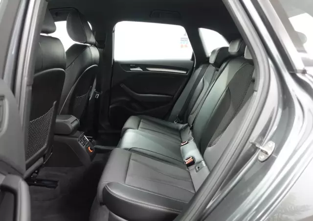 AUDI A3 1.8 TFSI Sportback S line Sportpaket