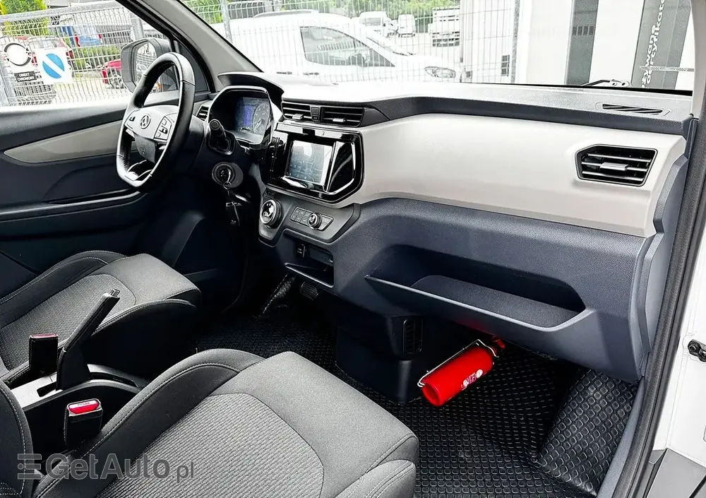 MAXUS E-deliver-3 