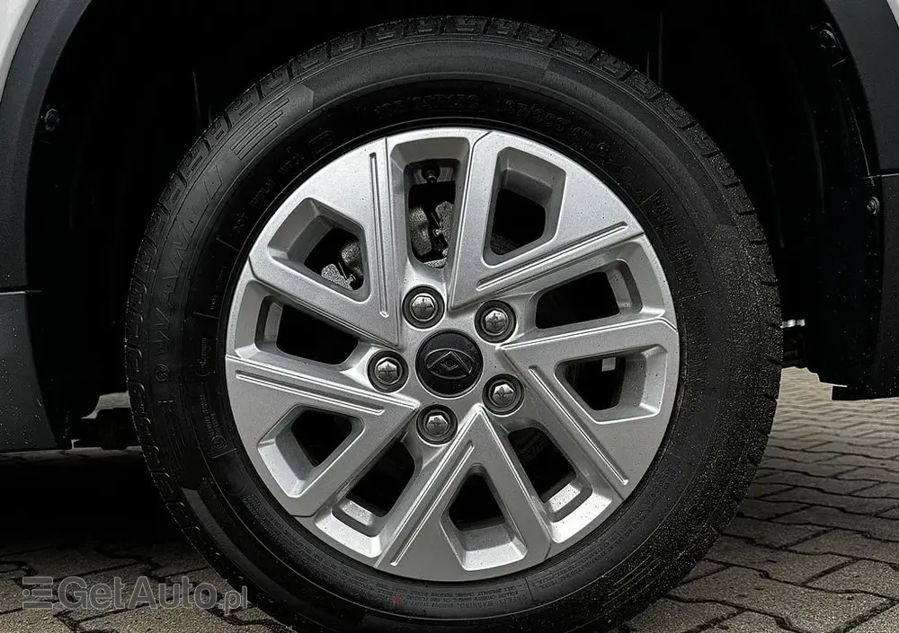 MAXUS E-deliver-3 