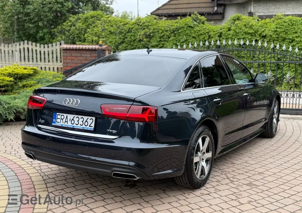 AUDI A6 Limousine 