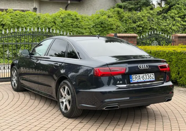 AUDI A6 Limousine 