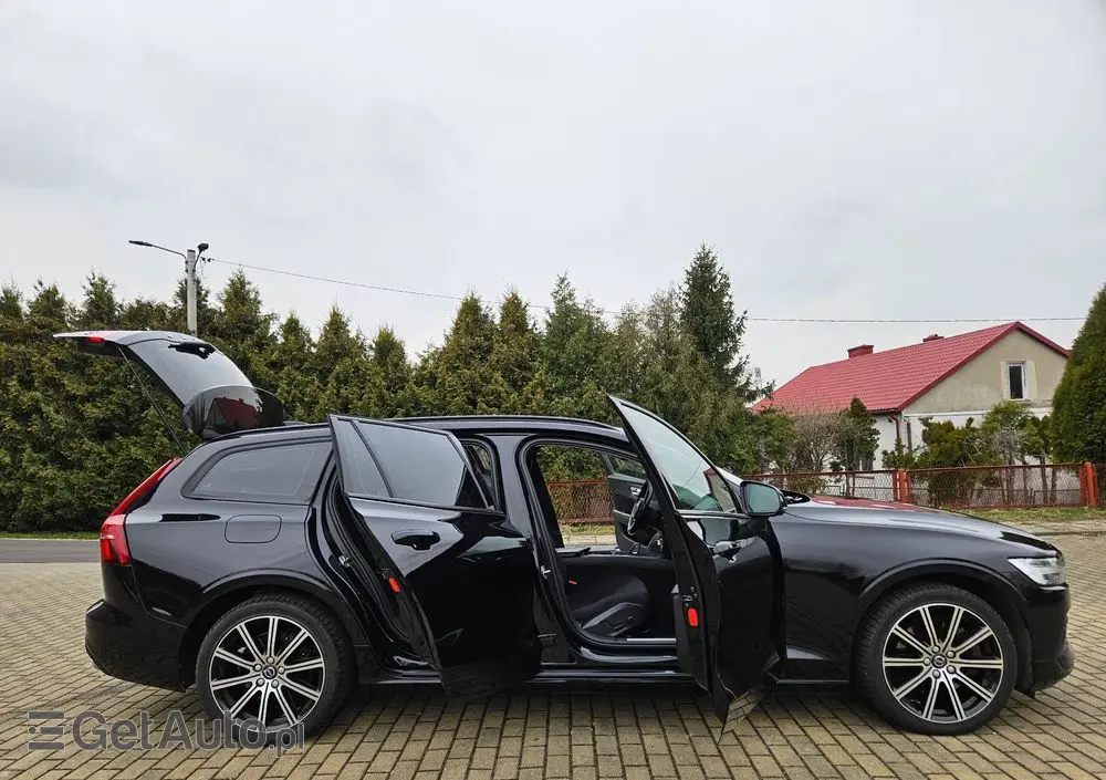 VOLVO V60 D4 Momentum Pro