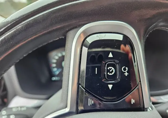 VOLVO V60 D4 Momentum Pro