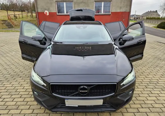 VOLVO V60 D4 Momentum Pro