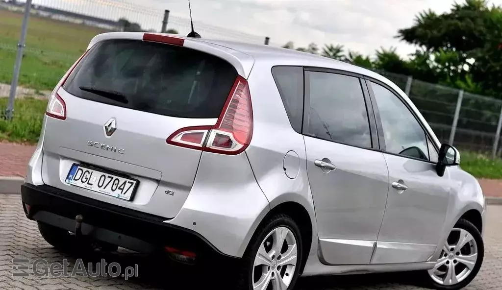 RENAULT Scenic 
