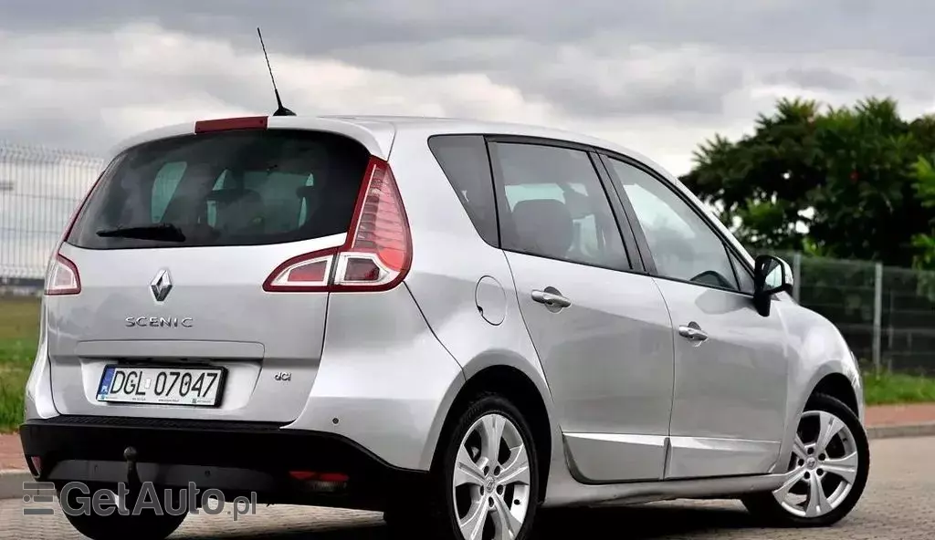 RENAULT Scenic 