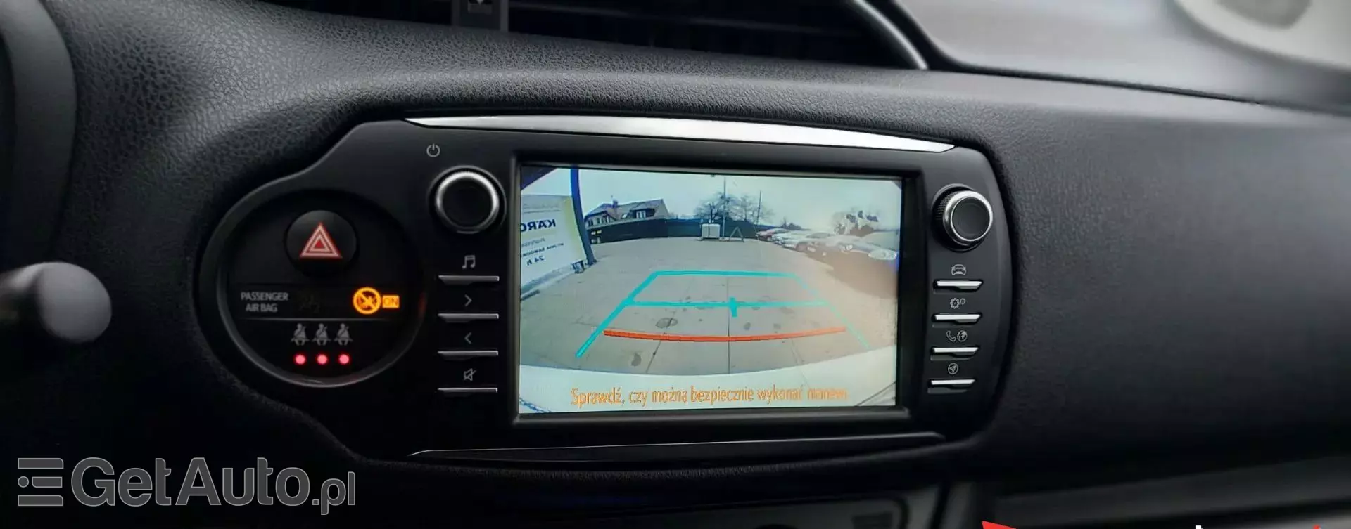 TOYOTA Yaris 1.5 VVT-i (100 KM) Hybrid Automatic