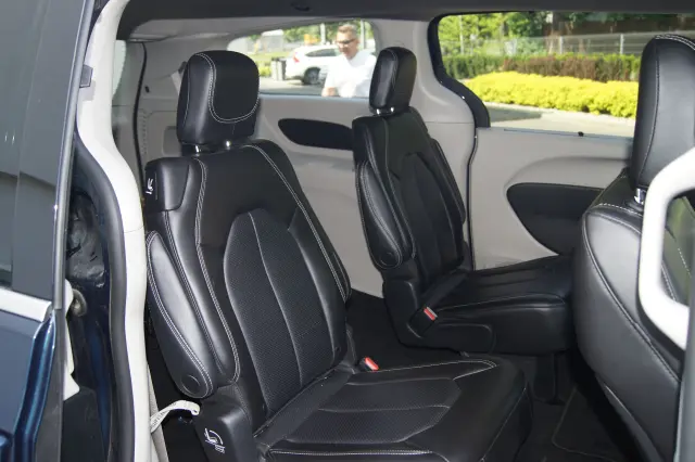 CHRYSLER Pacyfica 