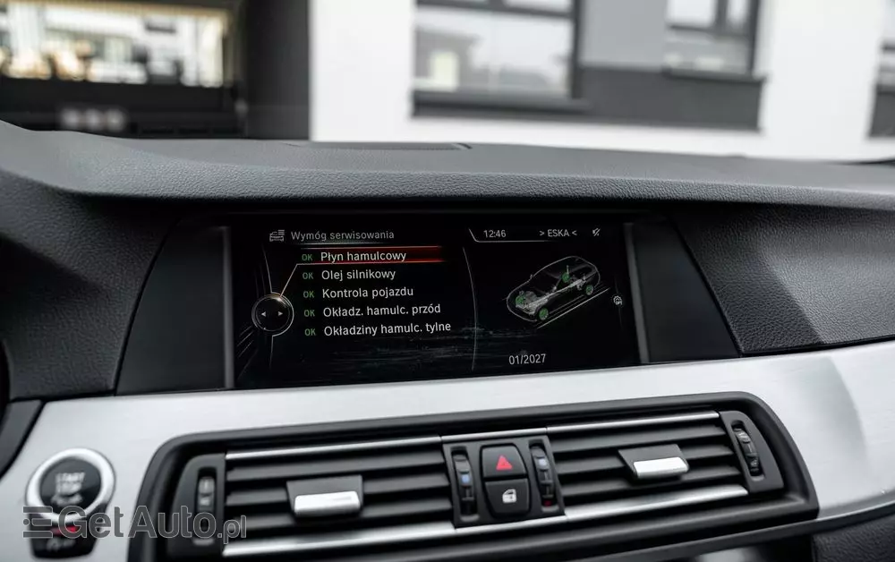 BMW Seria 5 M550d xDrive Touring Sport-Aut