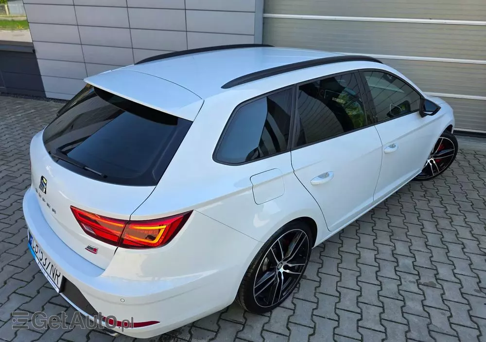 SEAT Leon ST 2.0 TSI Start&Stop DSG Cupra 300