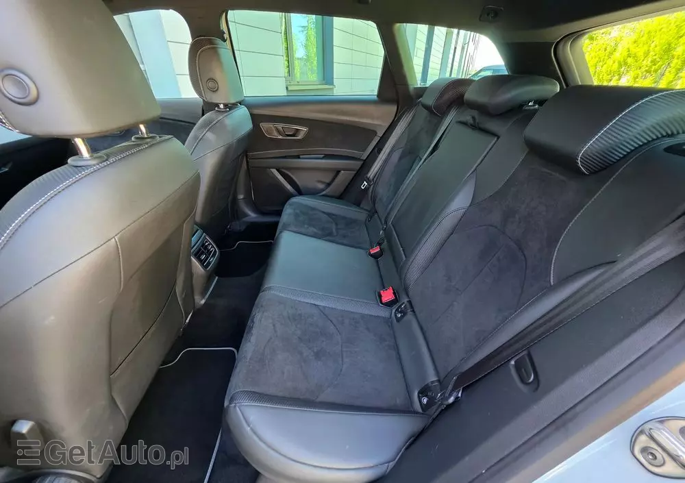 SEAT Leon ST 2.0 TSI Start&Stop DSG Cupra 300