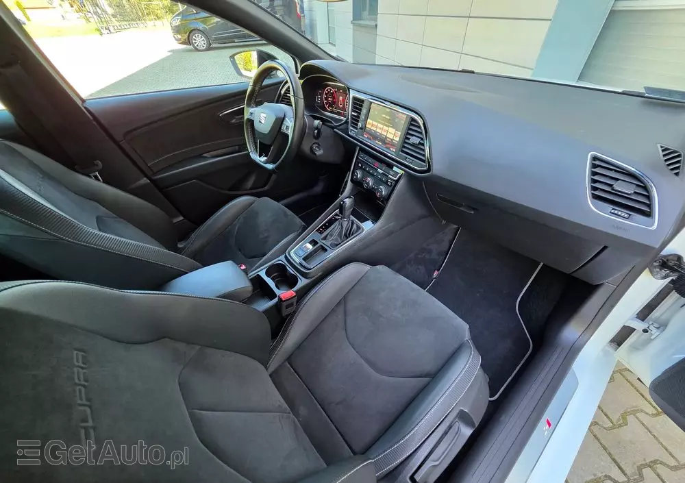 SEAT Leon ST 2.0 TSI Start&Stop DSG Cupra 300