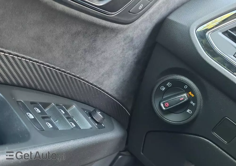 SEAT Leon ST 2.0 TSI Start&Stop DSG Cupra 300